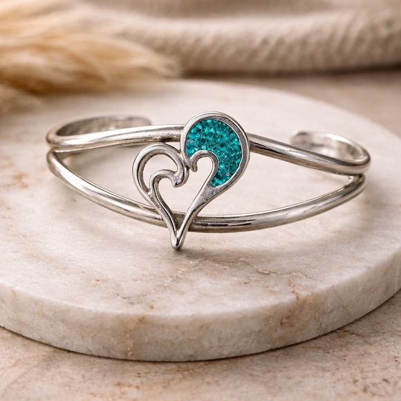 Jewelry - Vintage Sterling Silver Turquoise Inlay Heart Cuff Bracelet